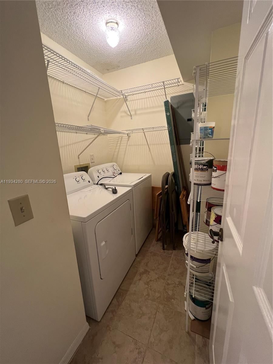 Real estate property located at 10369 24th Pl #201, Broward, Sunrise Lakes 187 Condo, Sunrise, FL
