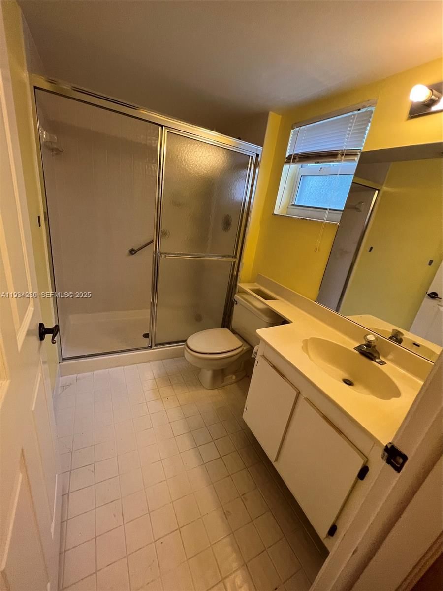Real estate property located at 10369 24th Pl #201, Broward, Sunrise Lakes 187 Condo, Sunrise, FL