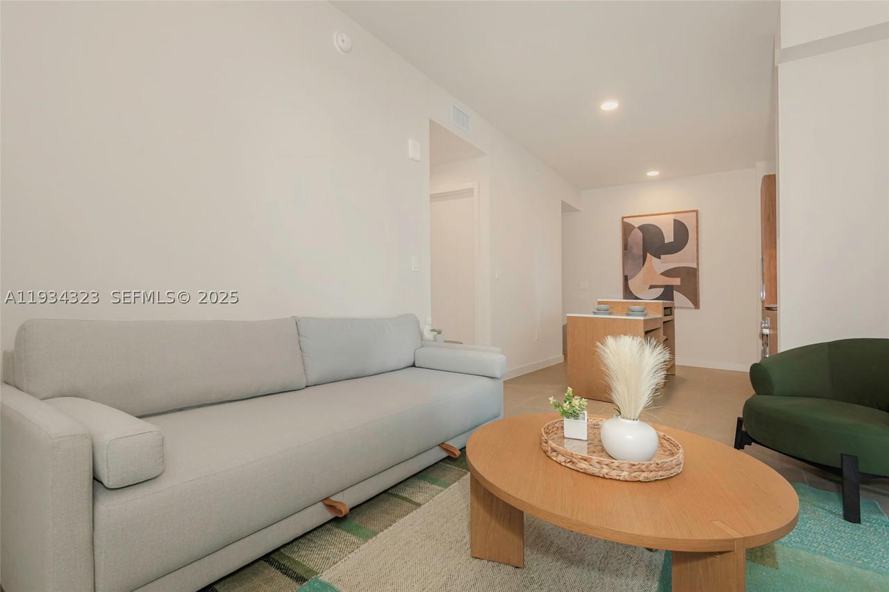 Real estate property located at 11 6 ST #1407, Miami-dade, The Crosby, Miami, FL