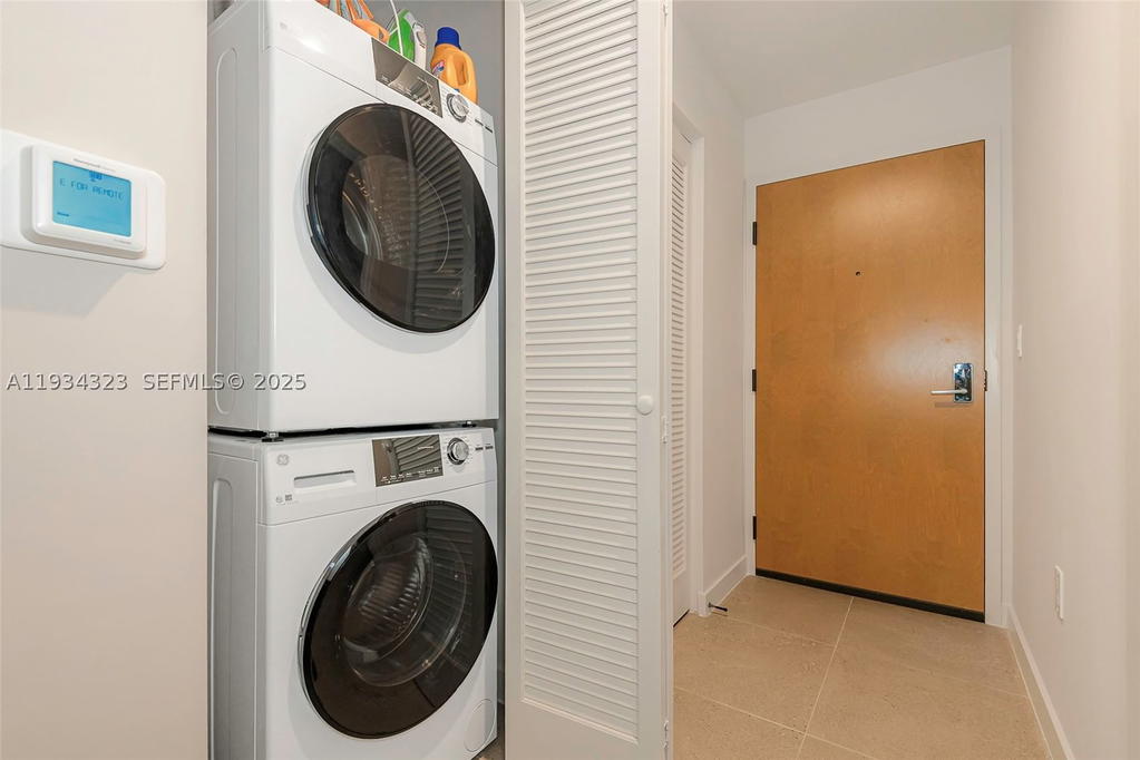 Real estate property located at 11 6 ST #1407, Miami-dade, The Crosby, Miami, FL