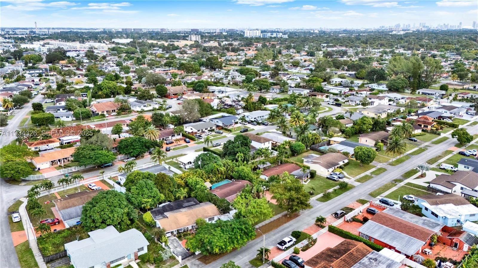 Real estate property located at 7135 19th Ter, Miami-dade, Harwood Village 2 Addn, Miami, FL