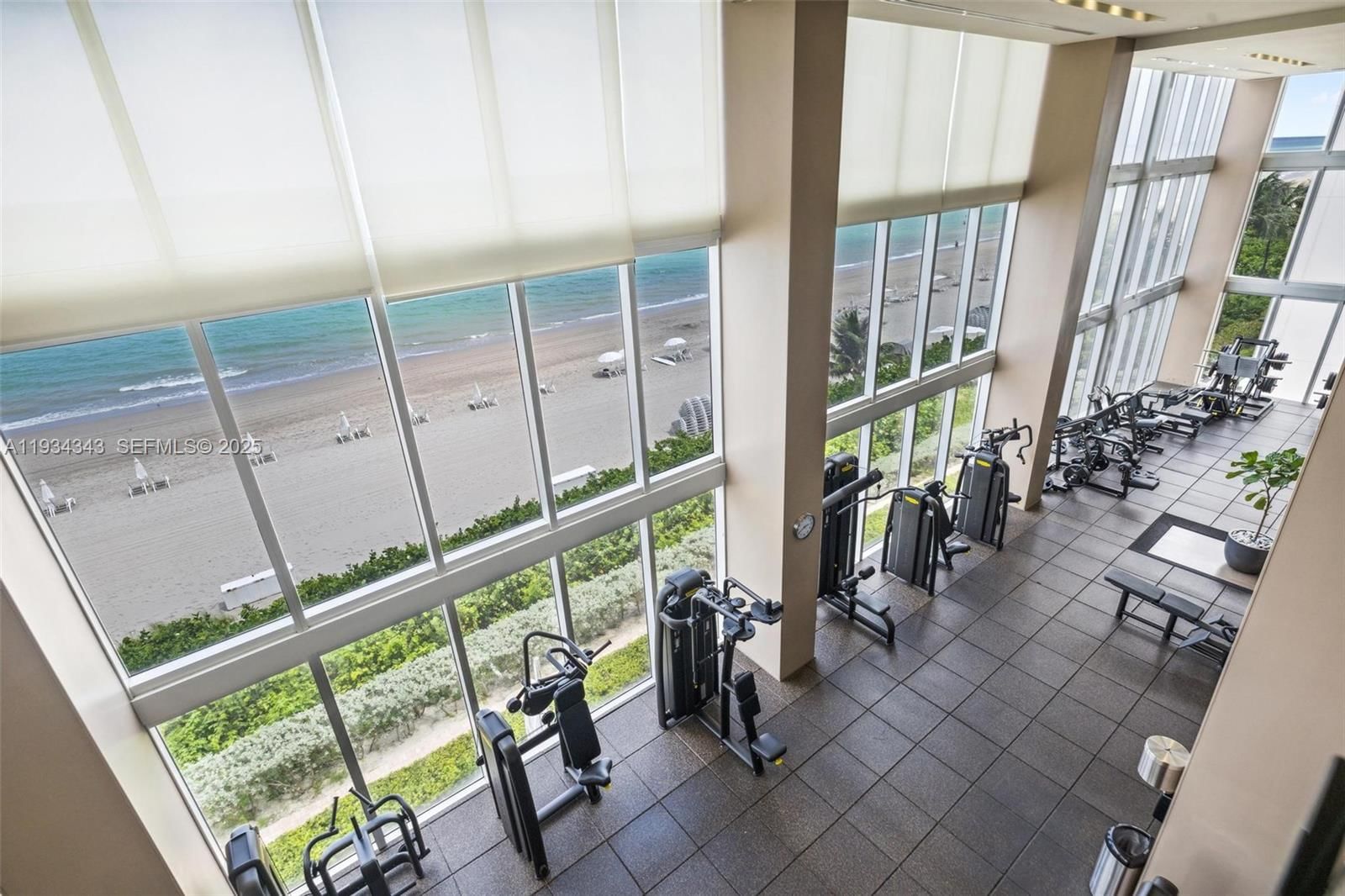 Real estate property located at 1850 Ocean Dr PH4405, Broward, Beach Club Condo, Hallandale Beach, FL