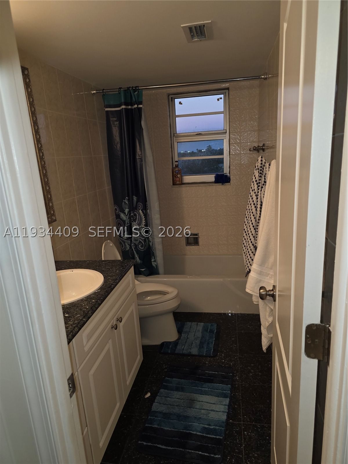Real estate property located at 1811 Jefferson St #501, Broward, Telstar Condominium Inc, Hollywood, FL