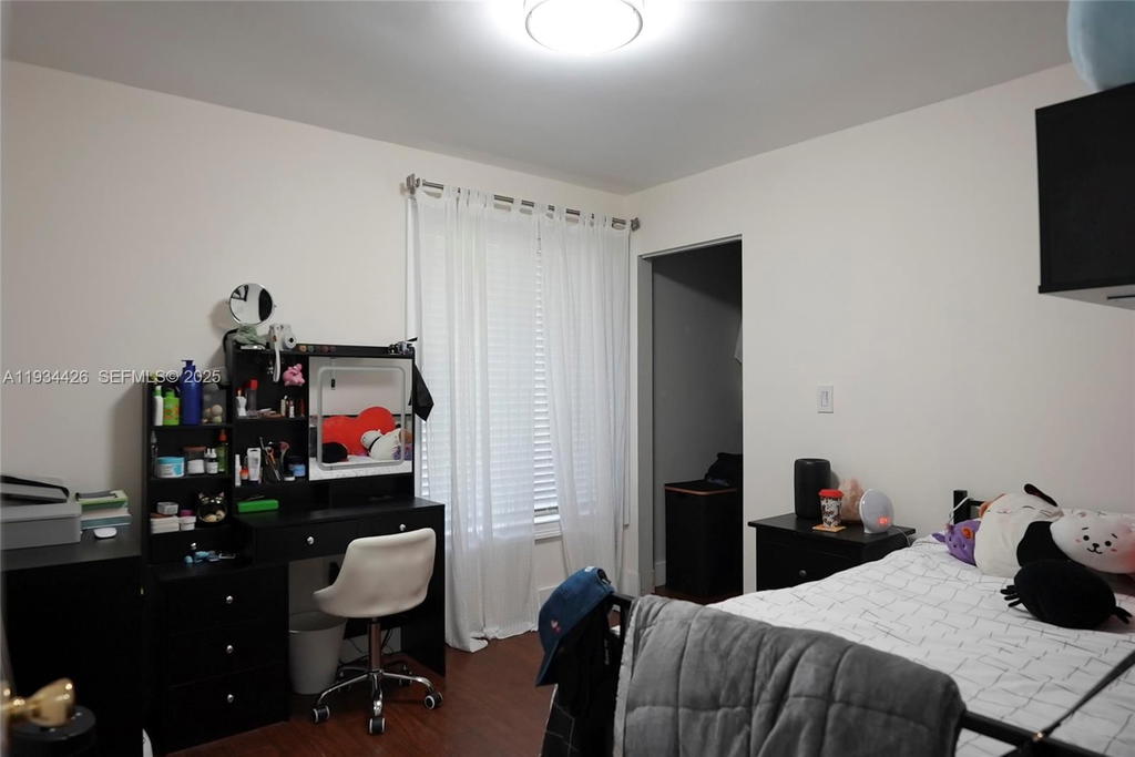 Real estate property located at 5763 97th Ct, Miami-dade, Patio Homes Of Doral Pine, Doral, FL