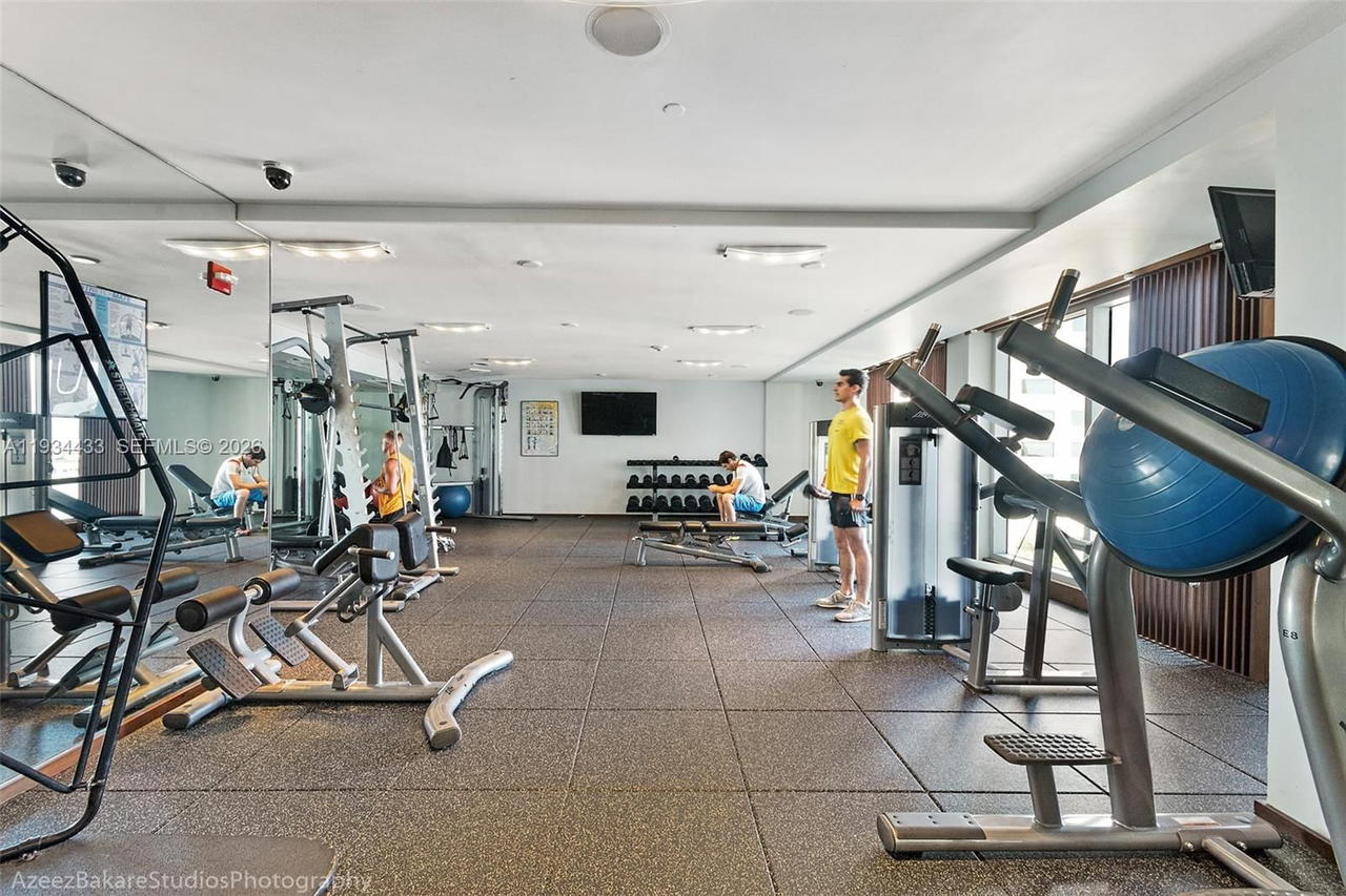 Real estate property located at 325 Biscayne Blvd #621, Miami-dade, One Miami West Condo, Miami, FL