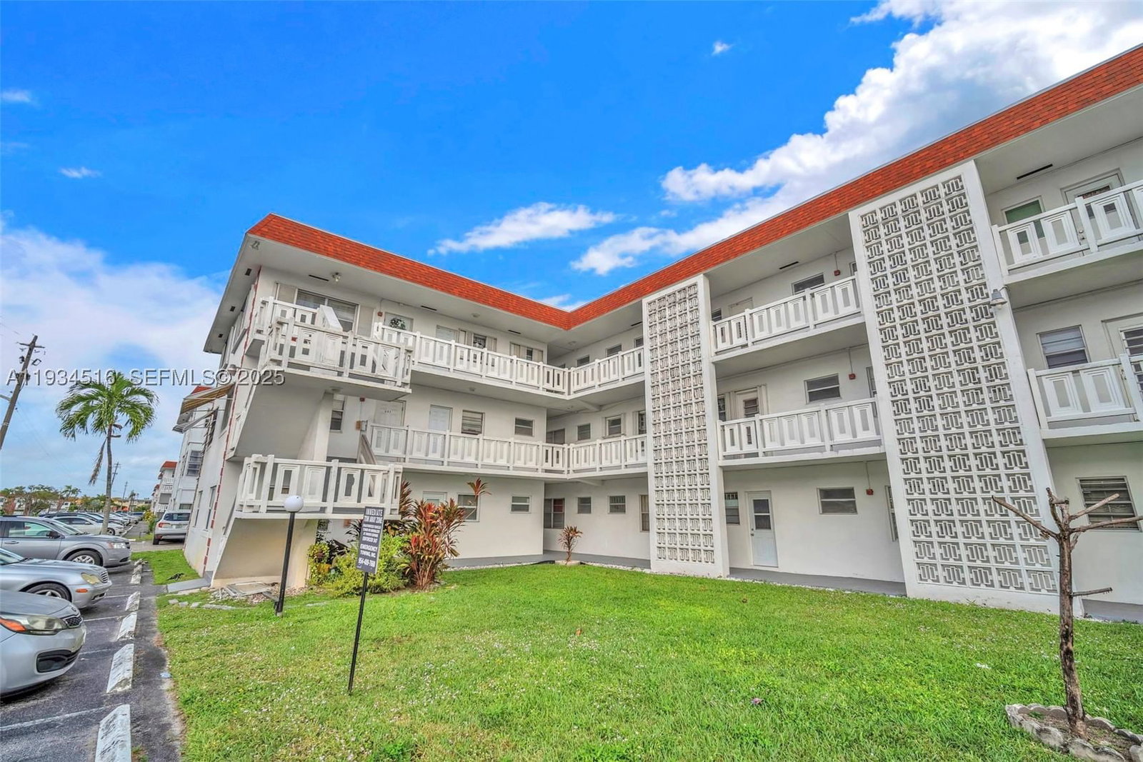 Real estate property located at 1280 43rd Ave #302, Broward, Park South Ten Inc Condo, Lauderhill, FL