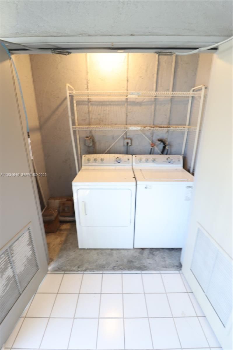 Real estate property located at 464 210th Cir Ter #20410A, Miami-dade, Monterey Village-two, Miami, FL