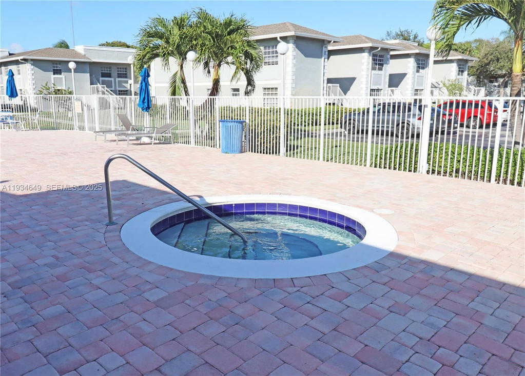 Real estate property located at 464 210th Cir Ter #20410A, Miami-dade, Monterey Village-two, Miami, FL
