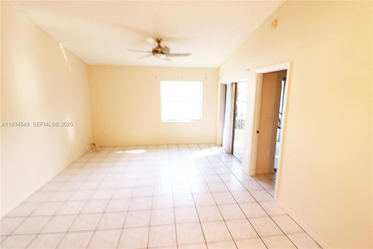 Real estate property located at 464 210th Cir Ter #20410A, Miami-dade, Monterey Village-two, Miami, FL