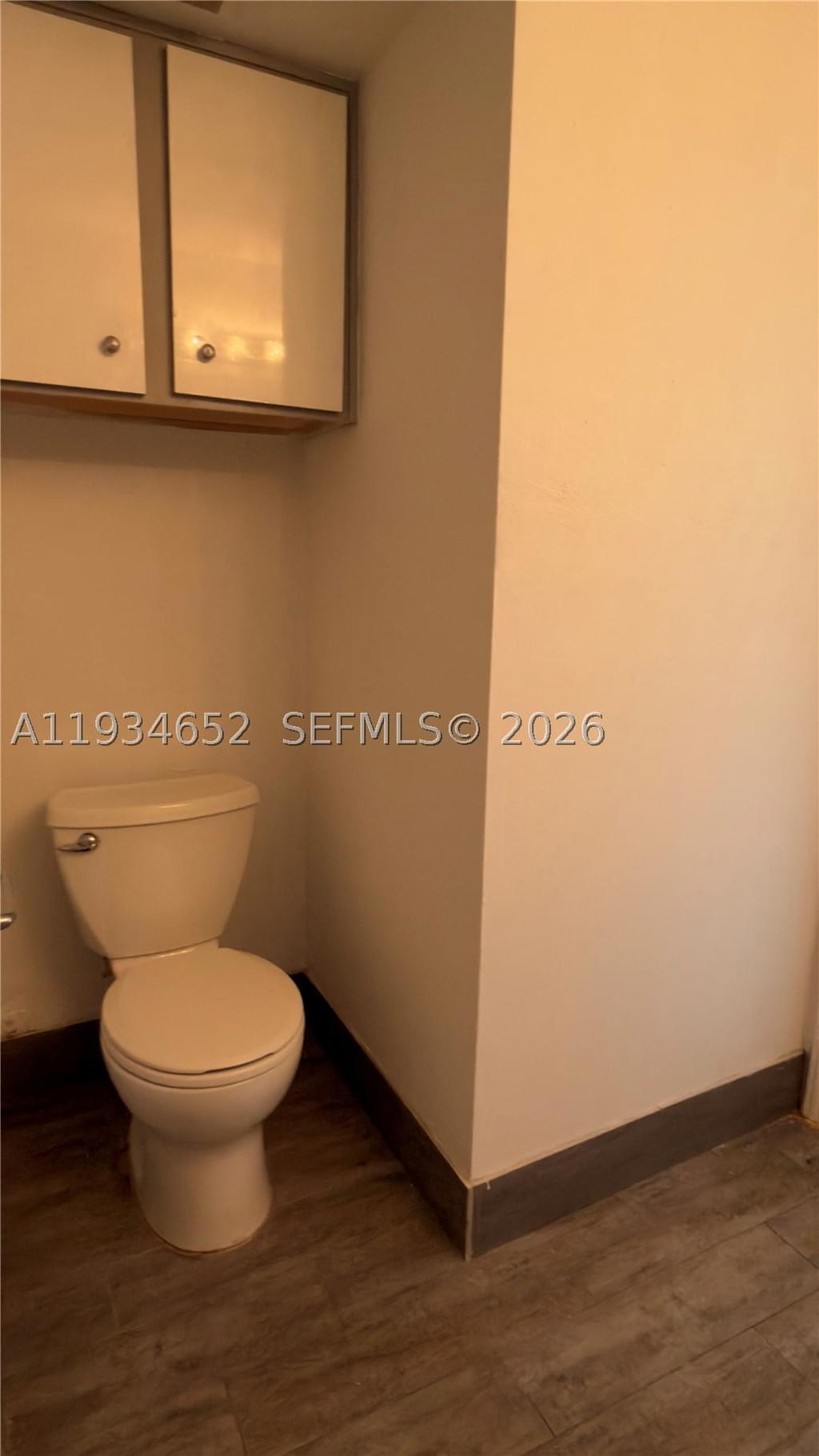 Real estate property located at 2445 33rd St #1404, Broward, Sailboat Pointe Condo, Oakland Park, FL