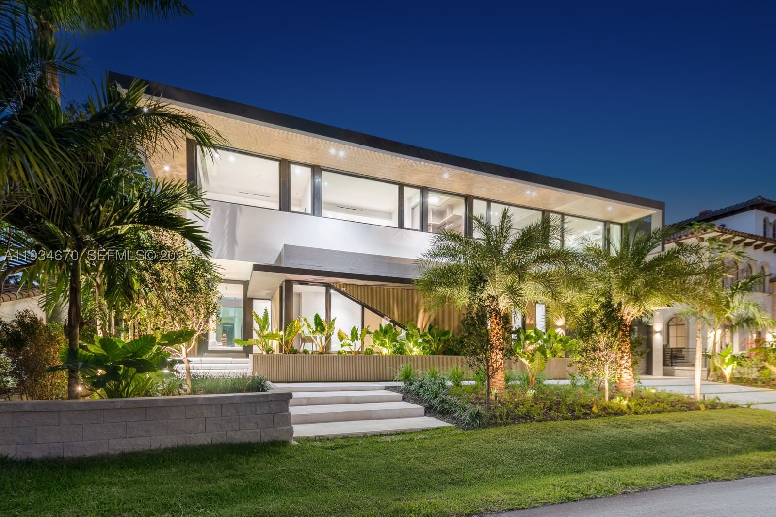 Real estate property located at 641 Flamingo Dr, Broward, Riviera, Fort Lauderdale, FL