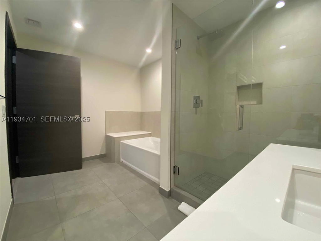 Real estate property located at 777 Ocean Dr S514, Broward, Costa Hollywood Condo, Hollywood, FL