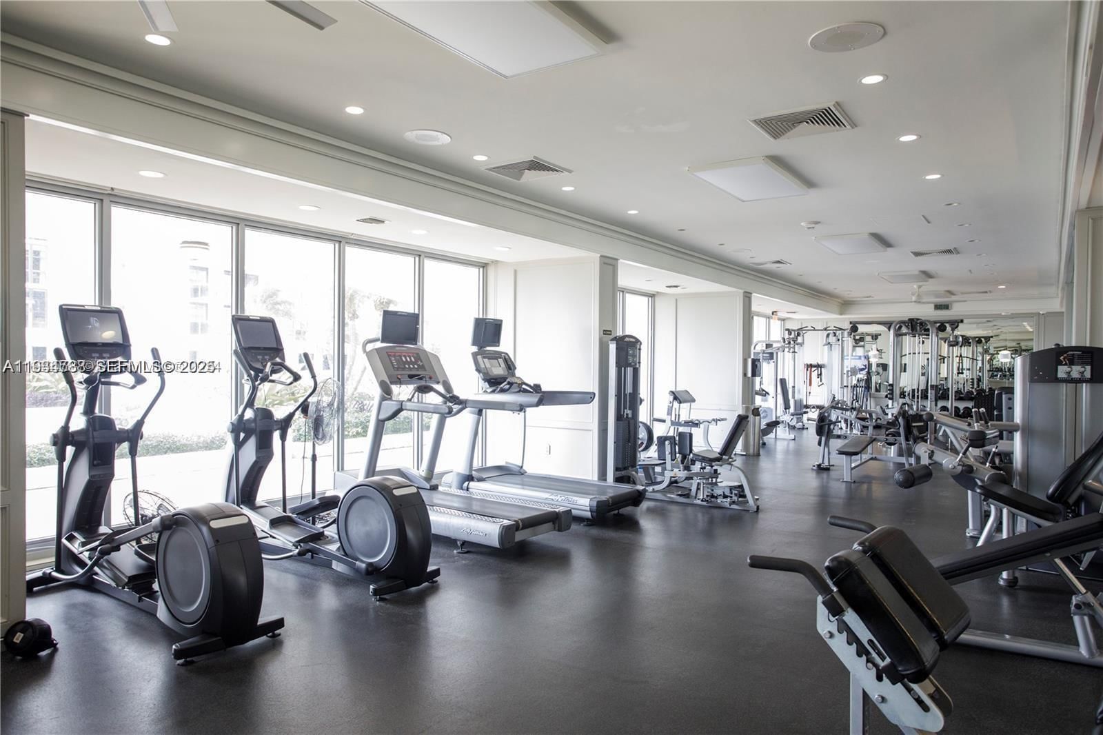 Real estate property located at 11 Island Ave PH5, Miami-dade, Costa Brava Condo, Miami Beach, FL