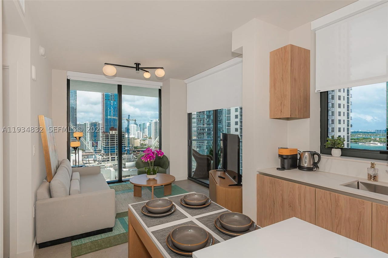 Real estate property located at 11 6 ST #2709, Miami-dade, The Crosby, Miami, FL