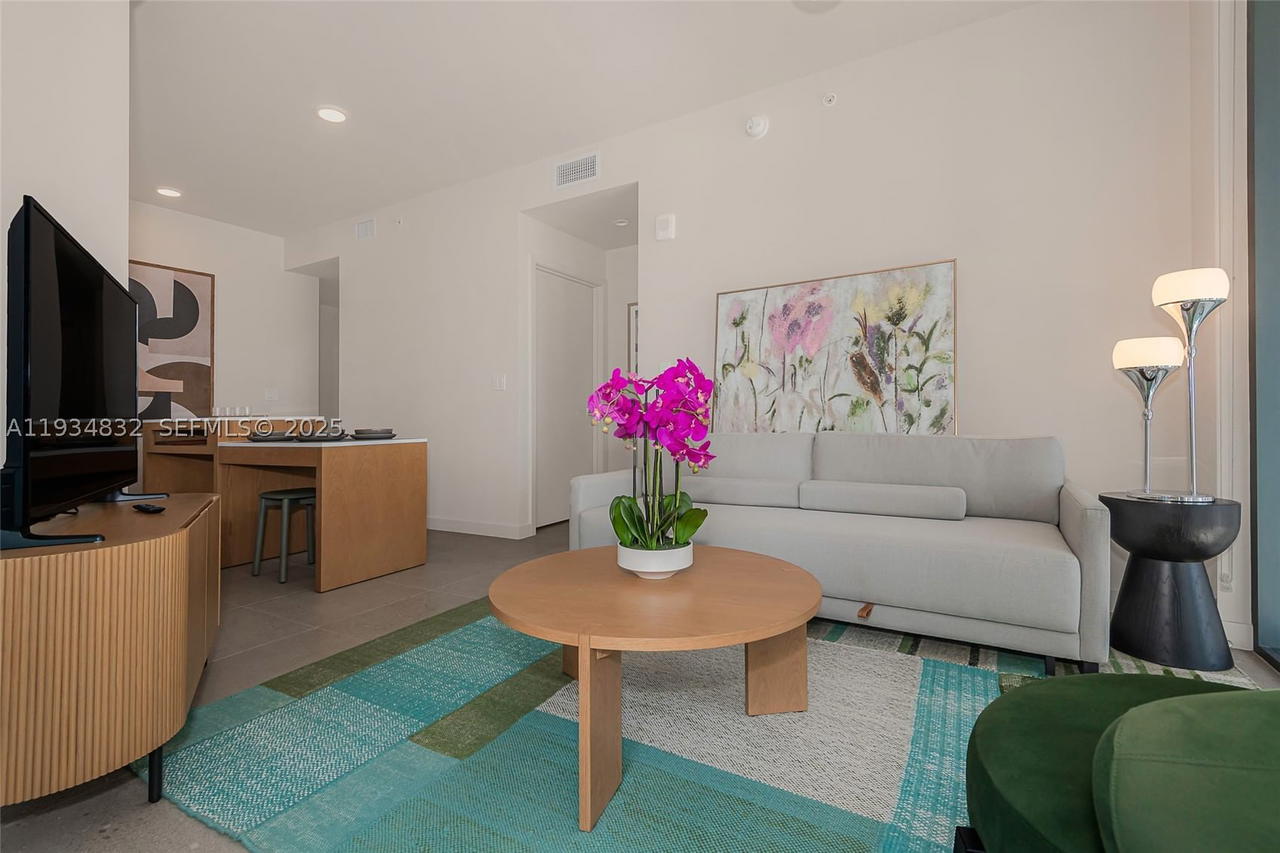 Real estate property located at 11 6 ST #2709, Miami-dade, The Crosby, Miami, FL