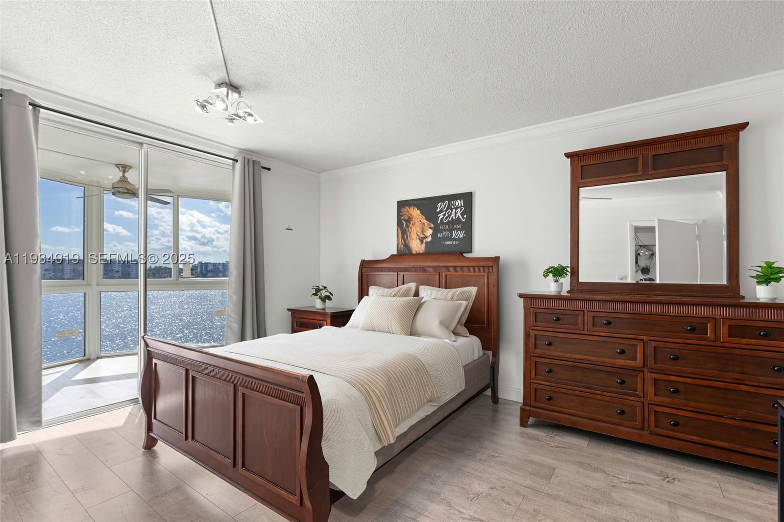 Real estate property located at 1170 191st St #35, Miami-dade, Riviera Condominium Apts, Miami, FL