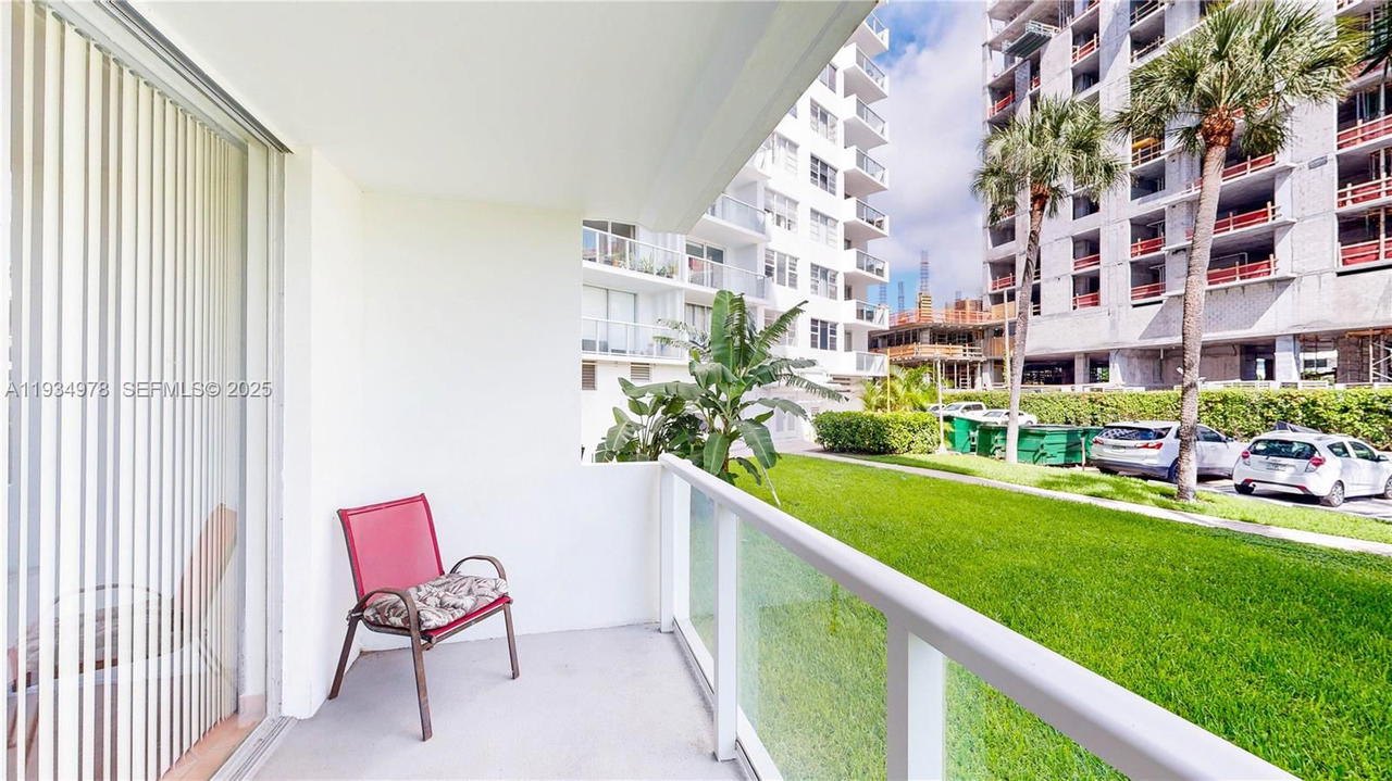 Real estate property located at 3301 5th Ave #110, Miami-dade, Bay Park Towers Condo, Miami, FL