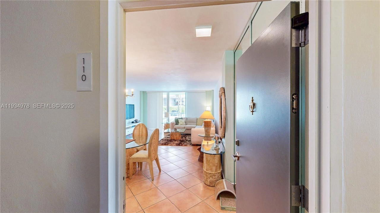 Real estate property located at 3301 5th Ave #110, Miami-dade, Bay Park Towers Condo, Miami, FL