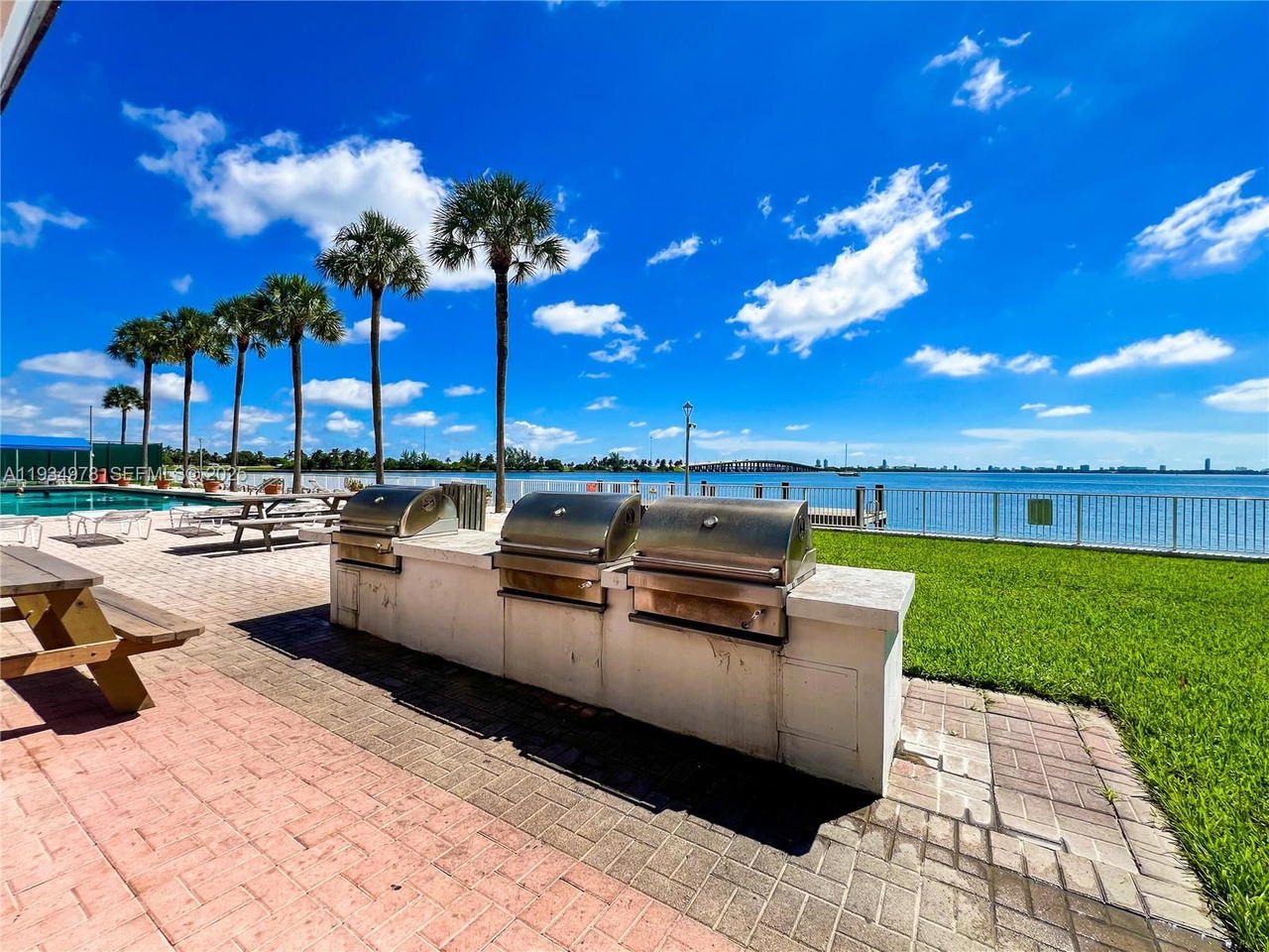 Real estate property located at 3301 5th Ave #110, Miami-dade, Bay Park Towers Condo, Miami, FL