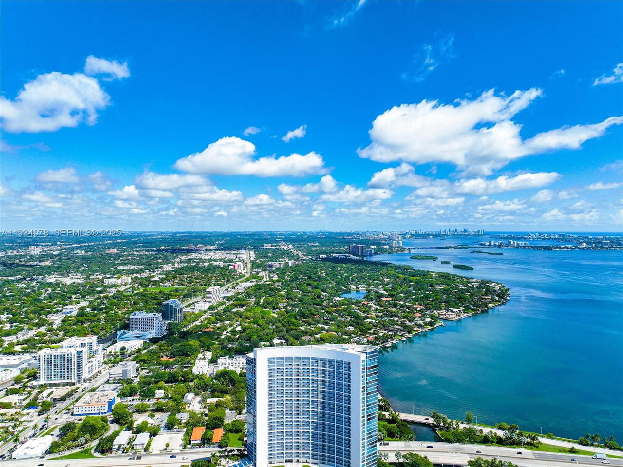 Real estate property located at 3301 5th Ave #110, Miami-dade, Bay Park Towers Condo, Miami, FL