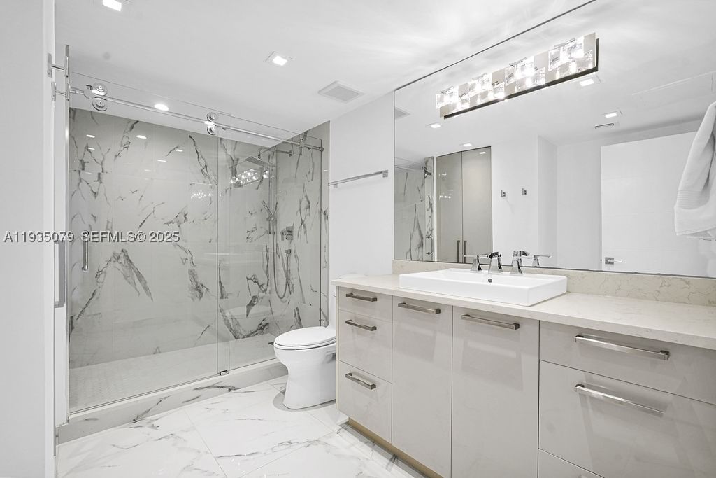 Real estate property located at 10155 Collins Ave #1106, Miami-dade, Bal Harbour 101 Condo, Bal Harbour, FL