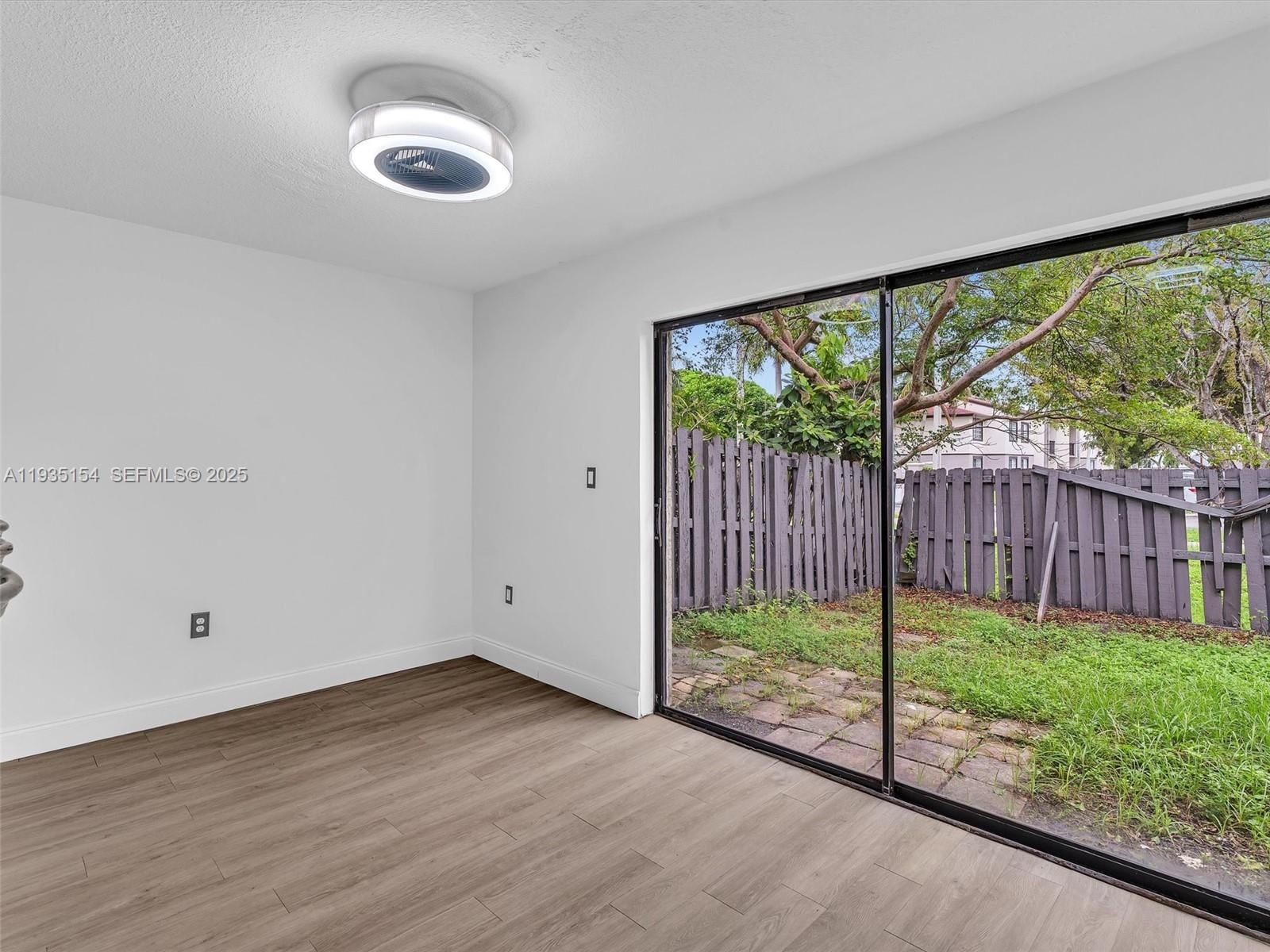 Real estate property located at 3911 52nd Ave #4-1, Broward, Hollywood Ridge Farms, Pembroke Park, FL
