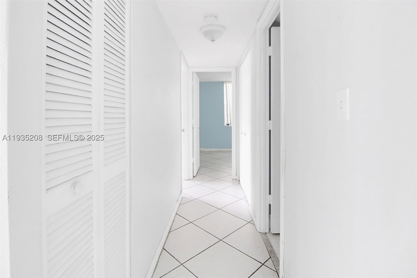 Real estate property located at 9360 Fontainebleau Blvd #101, Miami-dade, The Fountains At Fontaine, Miami, FL