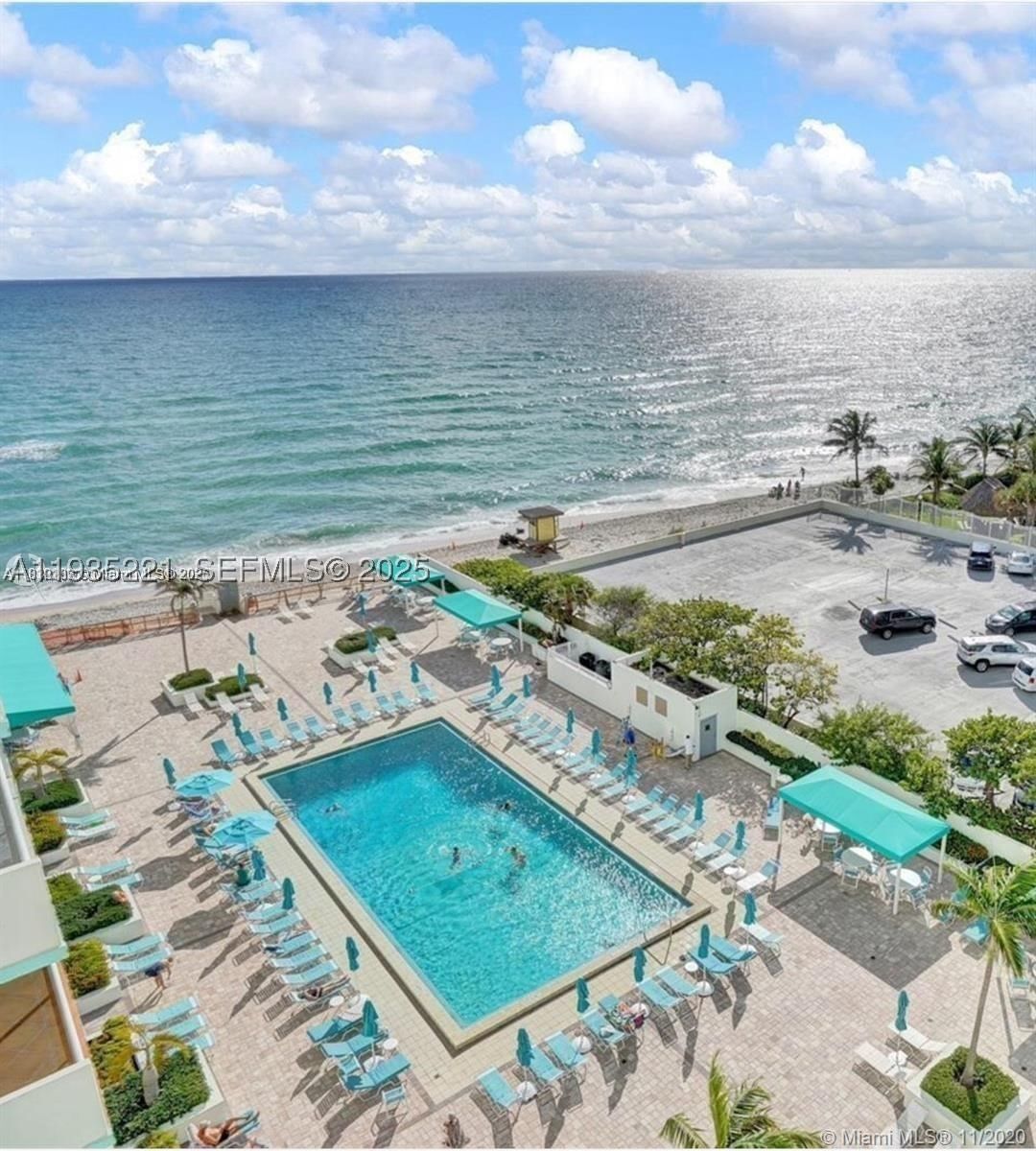 Real estate property located at 3725 Ocean Dr #425, Broward, Sea Air Towers Condo, Hollywood, FL