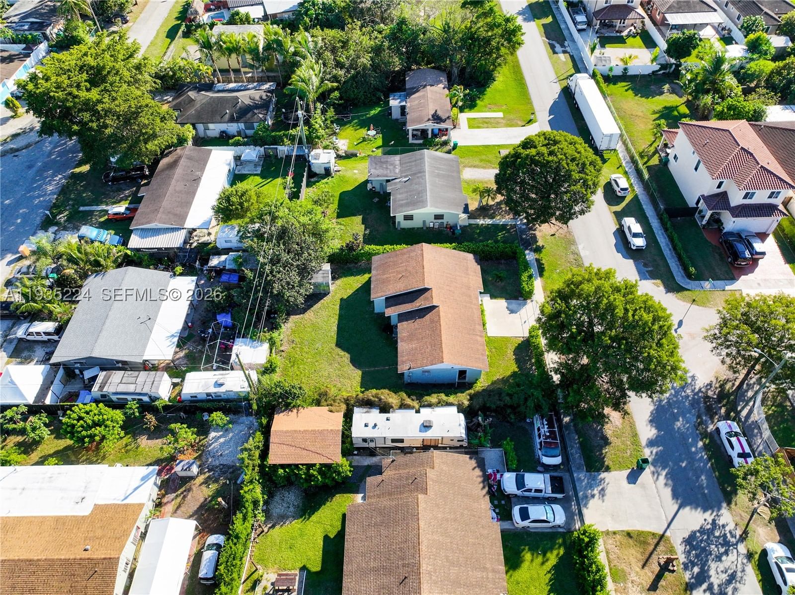Real estate property located at 409 8th Ave, Miami-dade, Friedland Manor, Florida City, FL