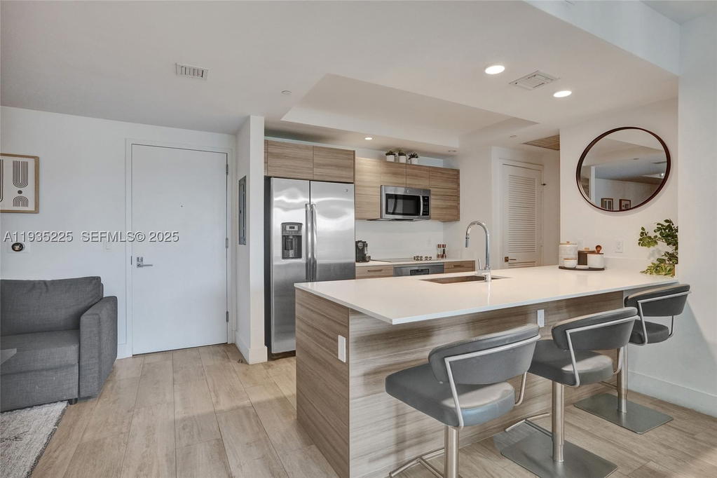 Real estate property located at 121 34th St #902, Miami-dade, 3401 Midtown Condo, Miami, FL