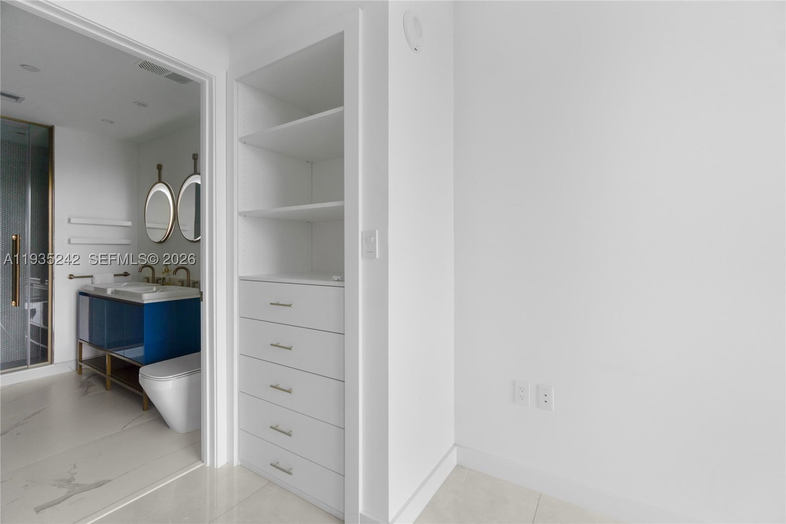 Real estate property located at 2678 Tigertail Ave #715, Miami-dade, Mr C Residences, Miami, FL
