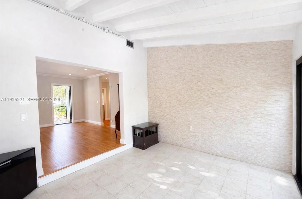 Real estate property located at 1780 21st St, Miami-dade, Shenandoah Manor Sec B, Miami, FL
