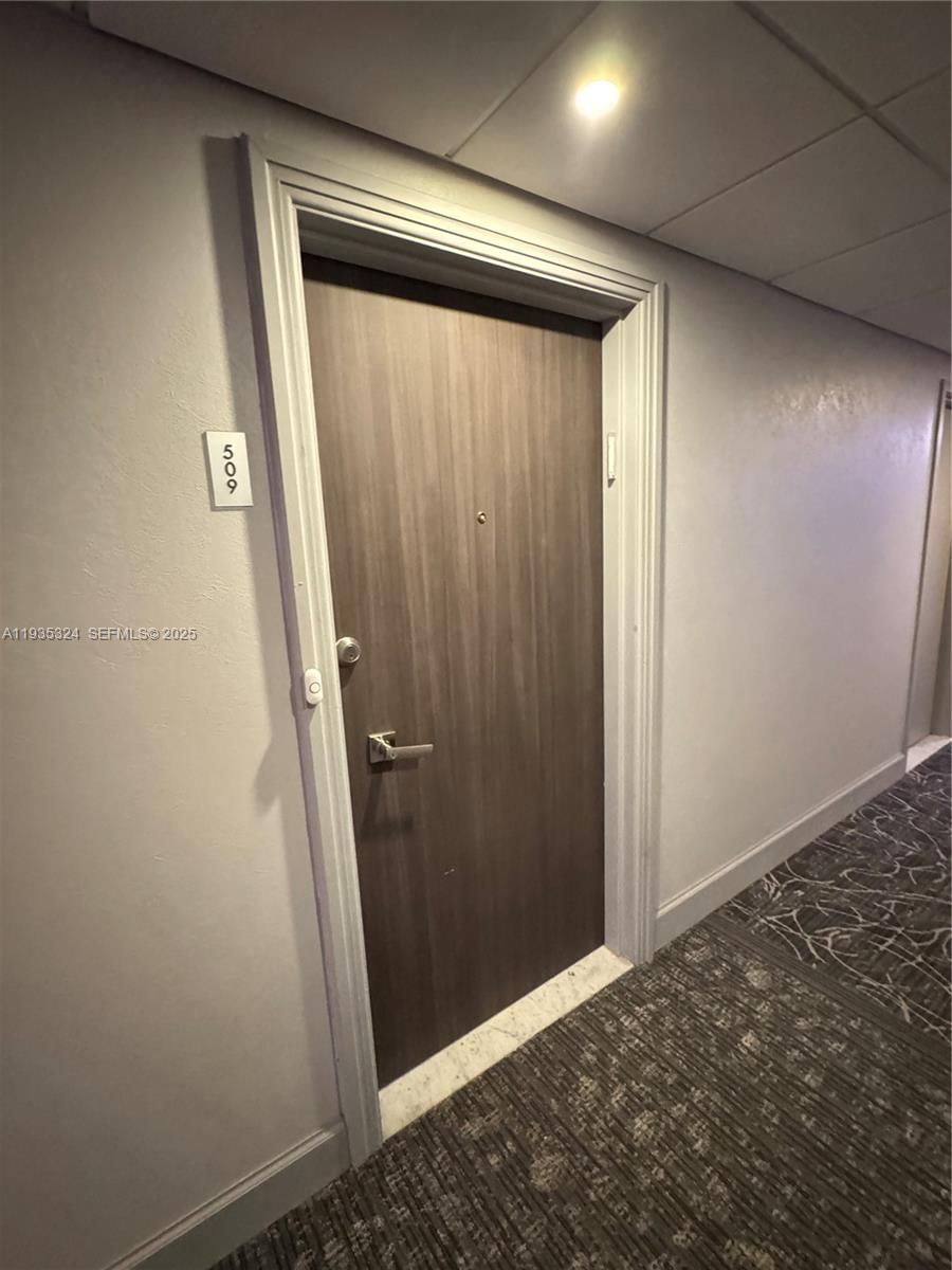 Real estate property located at 300 Bayview Dr #509, Miami-dade, Arlen House Condo, Sunny Isles Beach, FL