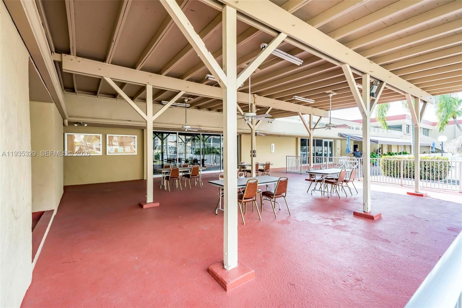 Real estate property located at 406 68th Ave #125, Broward, Polynesian Gardens Condom, Plantation, FL