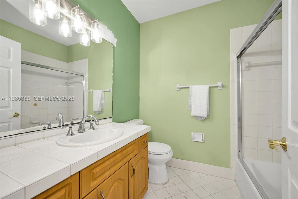 Real estate property located at 14803 132nd Ave, Miami-dade, Silver Lakes Sec 1 Amend, Miami, FL