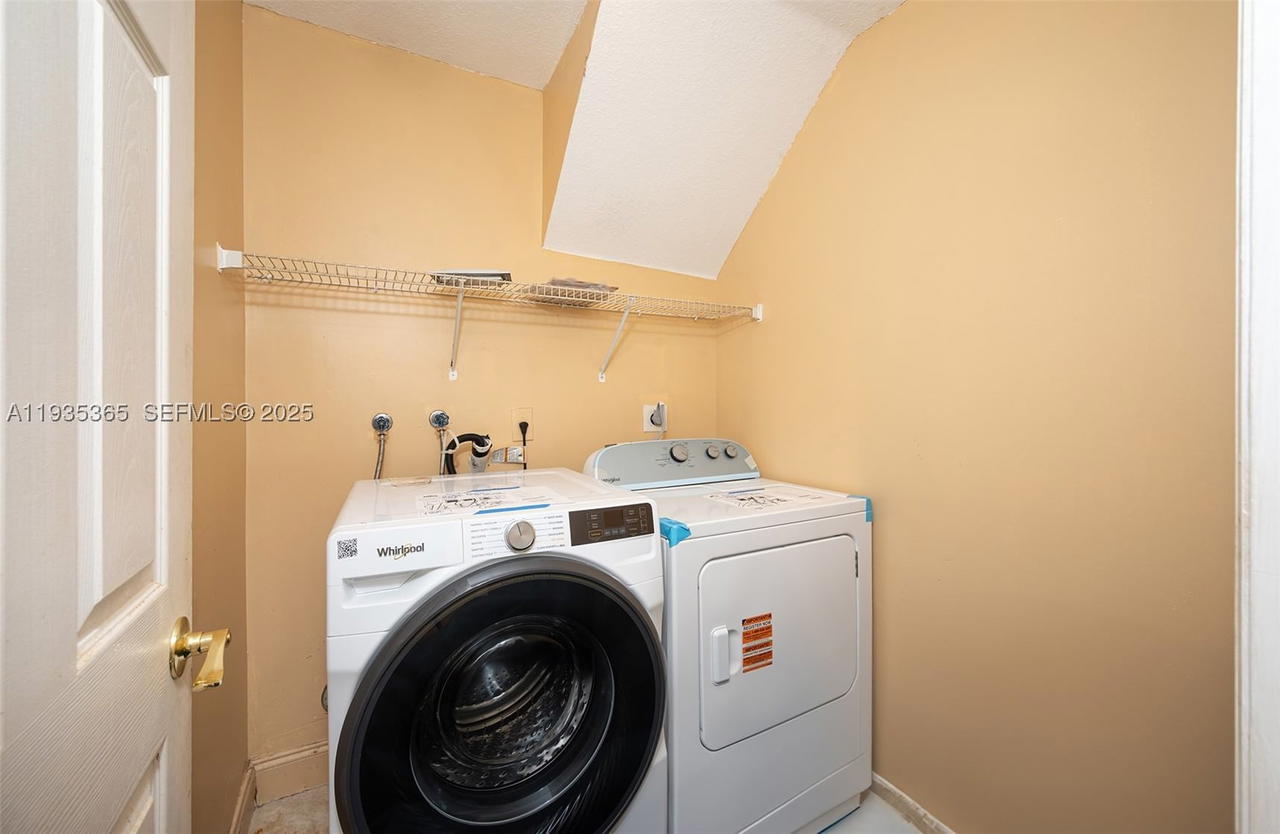 Real estate property located at 14803 132nd Ave, Miami-dade, Silver Lakes Sec 1 Amend, Miami, FL