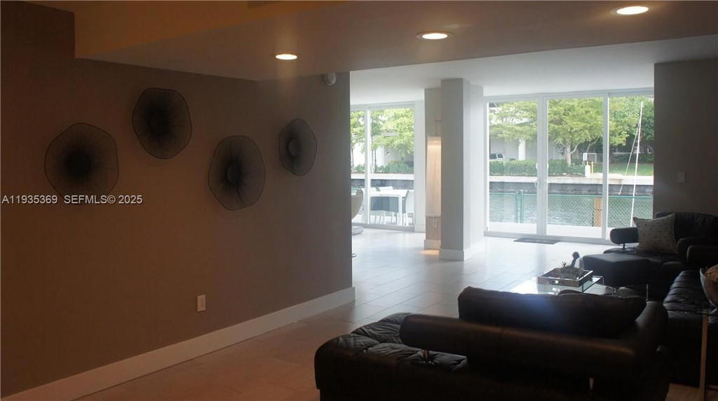Real estate property located at 3745 171st St #7, Miami-dade, Sandpiper Condo, North Miami Beach, FL