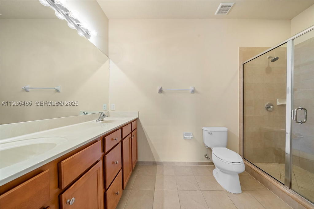 Real estate property located at 3366 90th Ter, Miami-dade, Bellagio, Hialeah, FL