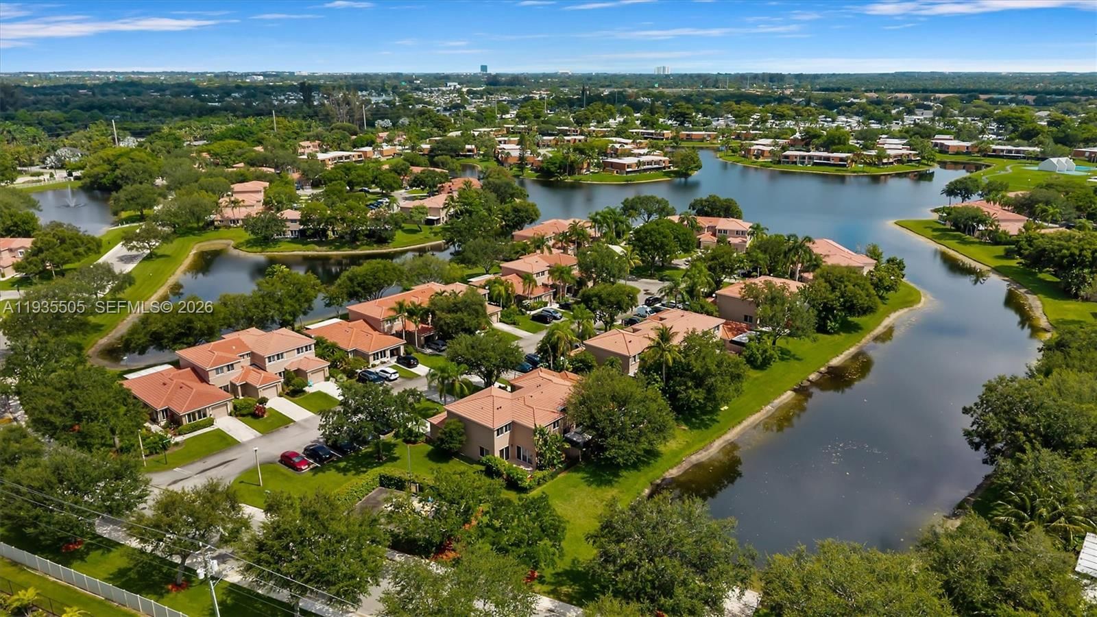 Real estate property located at 1784 110th Ter, Broward, Village At Harmony Lake, Davie, FL