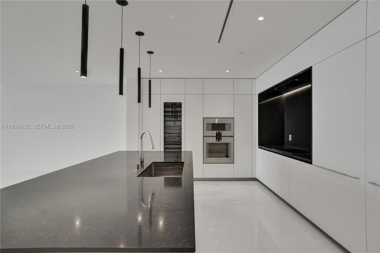 Real estate property located at 300 Biscayne Blvd Way #3704C, Miami-dade, Aston Martin Residences, Miami, FL