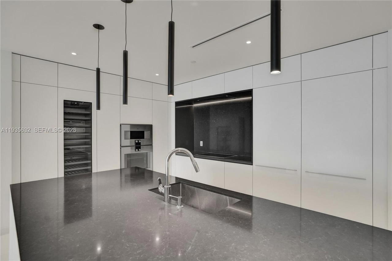 Real estate property located at 300 Biscayne Blvd Way #3704C, Miami-dade, Aston Martin Residences, Miami, FL
