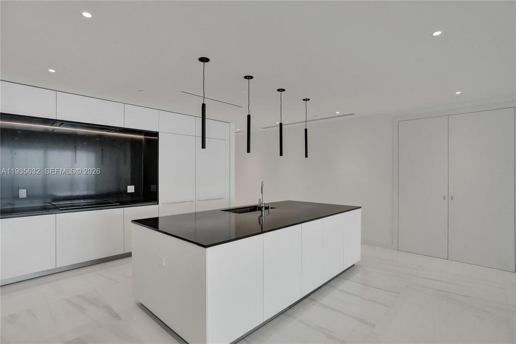 Real estate property located at 300 Biscayne Blvd Way #3704C, Miami-dade, Aston Martin Residences, Miami, FL
