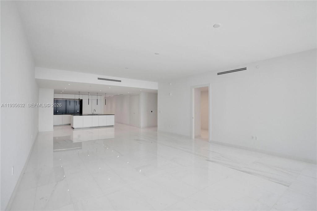 Real estate property located at 300 Biscayne Blvd Way #3704C, Miami-dade, Aston Martin Residences, Miami, FL
