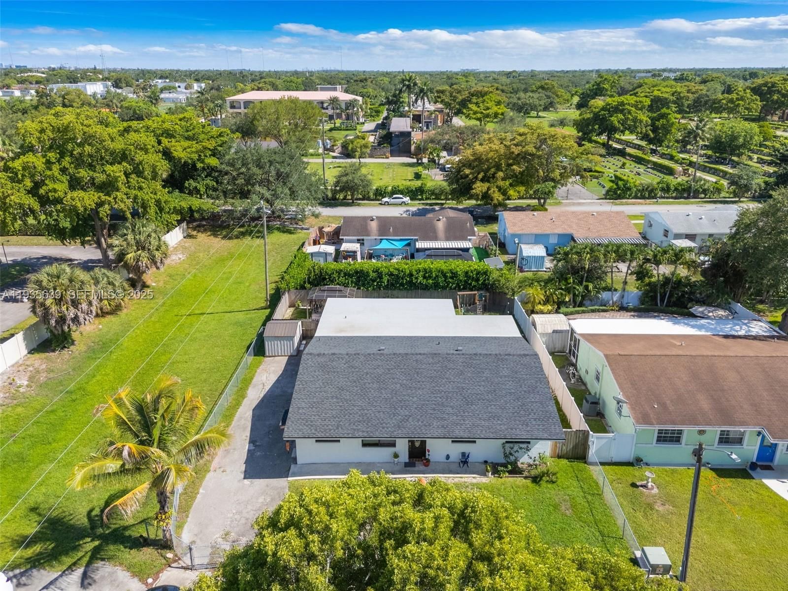 Real estate property located at 7100 Mcclellan St, Broward, Driftwood Acres No 17, Hollywood, FL