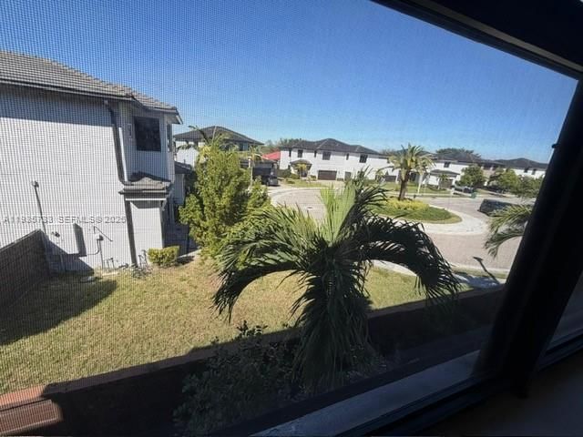 Real estate property located at 9143 161st St #9143, Miami-dade, Dunnwoody Lake, Miami Lakes, FL