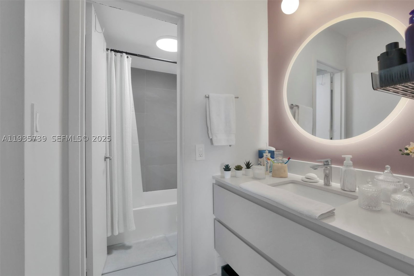 Real estate property located at 2000 135th St #908, Miami-dade, Keystone Towers Condo, North Miami, FL