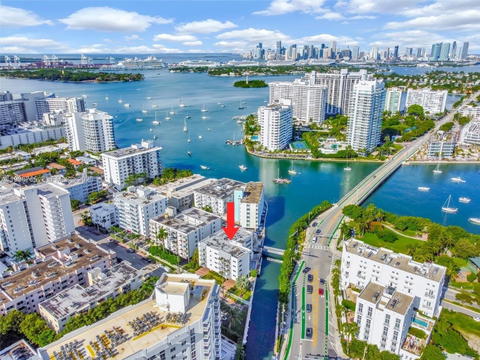Real estate property located at 1674 Bay Rd #406, Miami-dade, Arcadia Condo, Miami Beach, FL