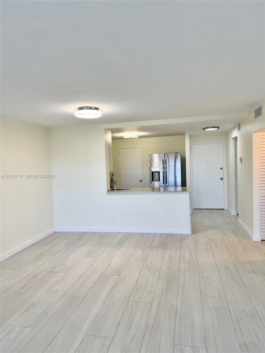 Real estate property located at 401 Golden Isles Dr #701, Broward, Ocean View Towers Condo, Hallandale Beach, FL