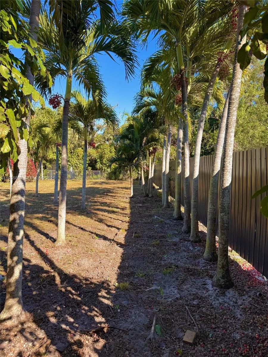 Real estate property located at 11741 13th Ave, Miami-dade, Bayview Acres, Miami, FL