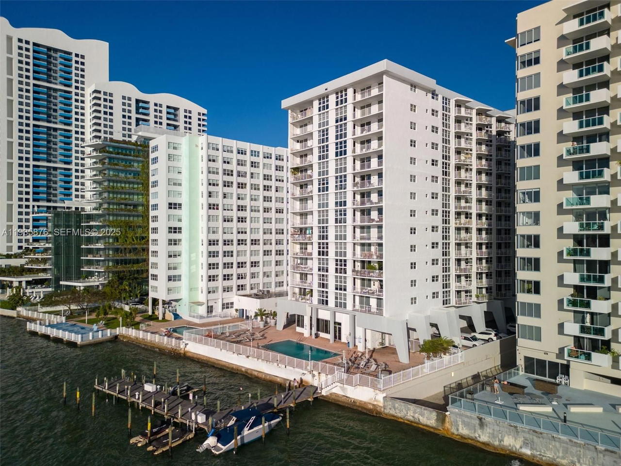 Real estate property located at 1228 West Ave #704, Miami-dade, Bayview Terr Condo, Miami Beach, FL